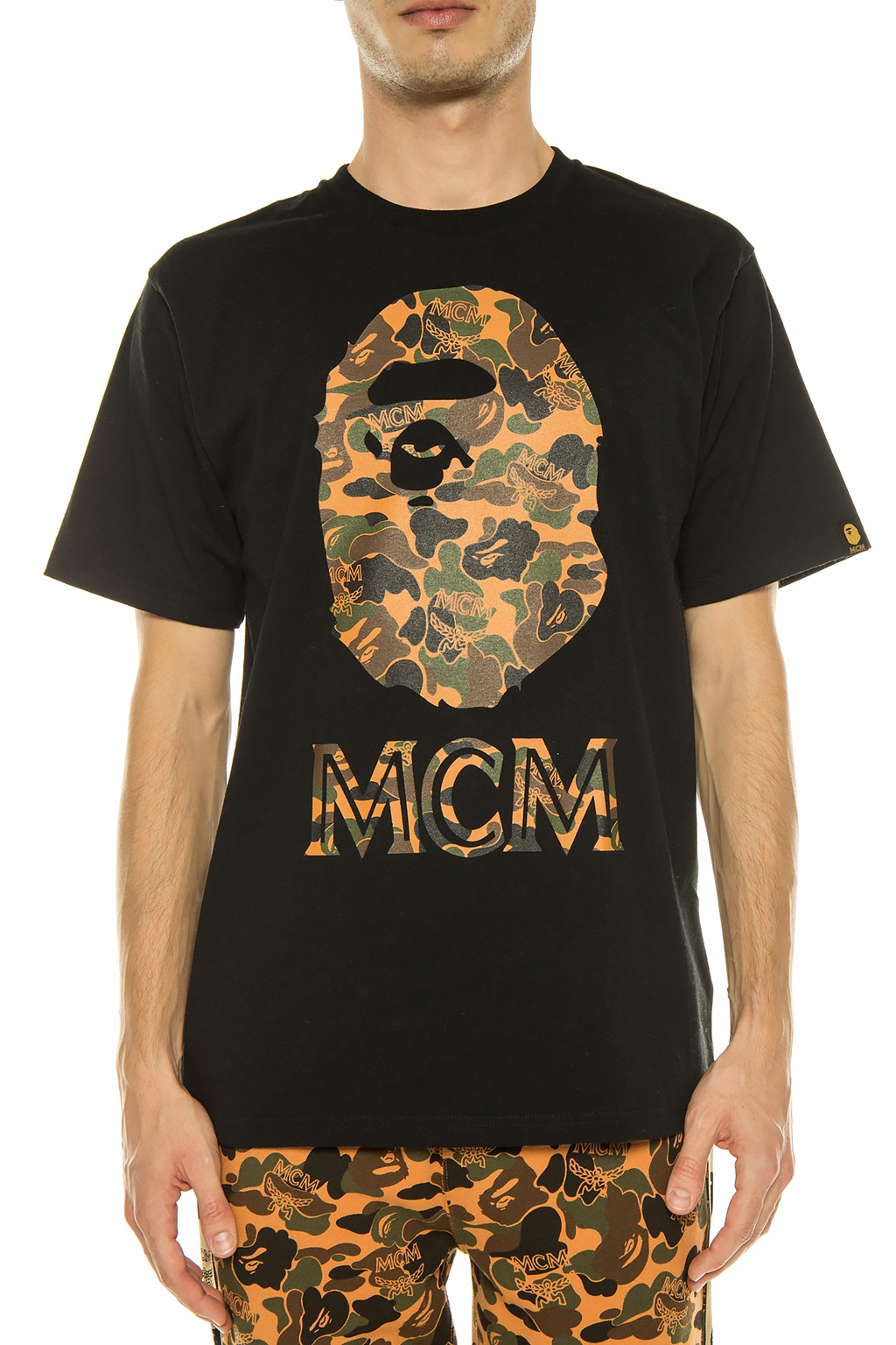 Tシャツ/カットソー(半袖/袖なし)bape mcm コラボ　Tシャツ